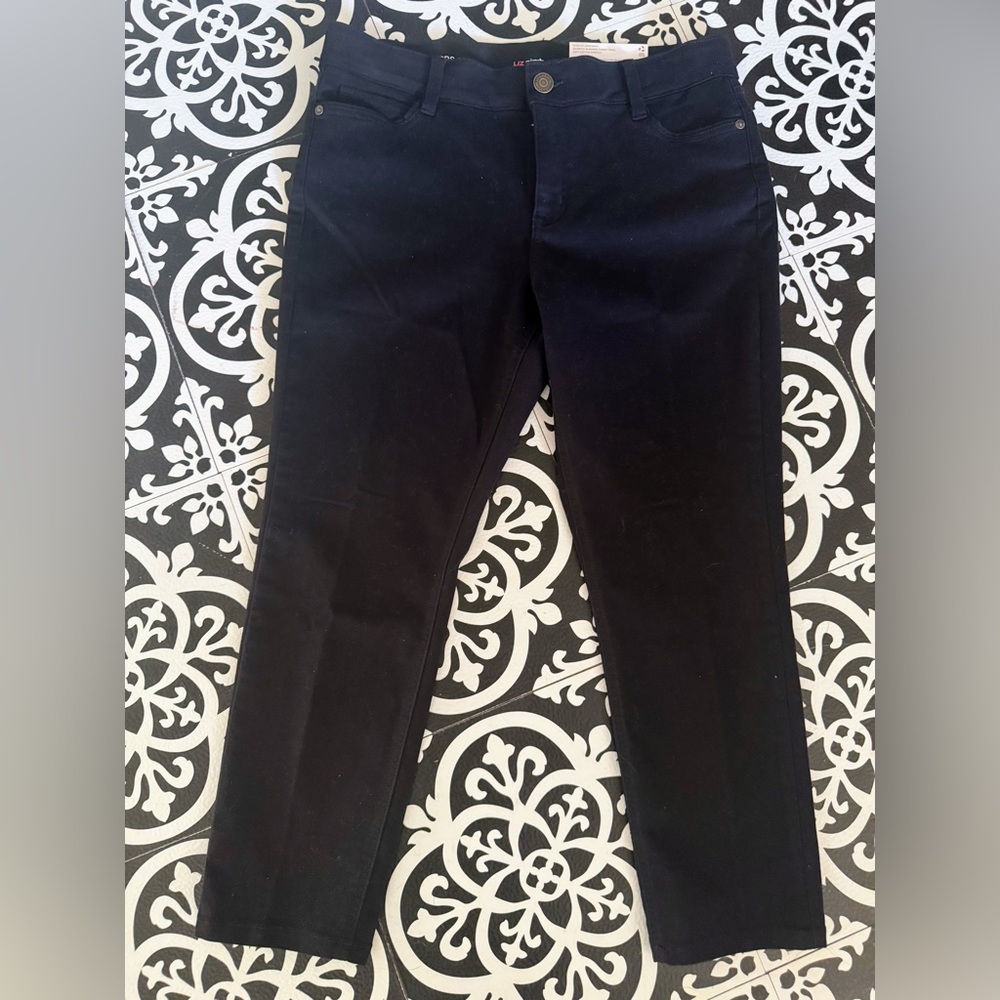 Liz Claiborne Women's Black Skinny Jeans